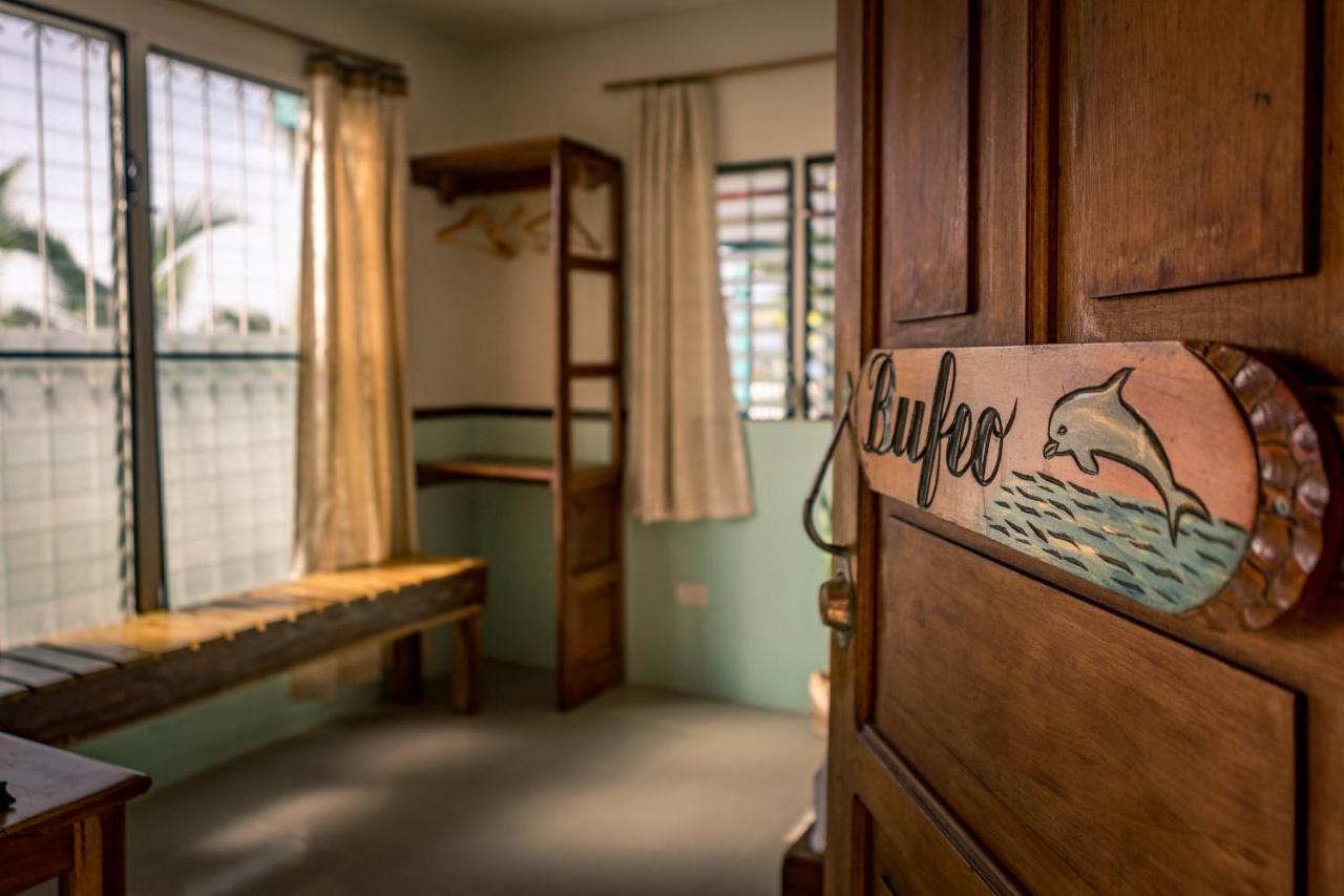 Dona Mara Gastro Hotel Bocas del Toro Exteriör bild